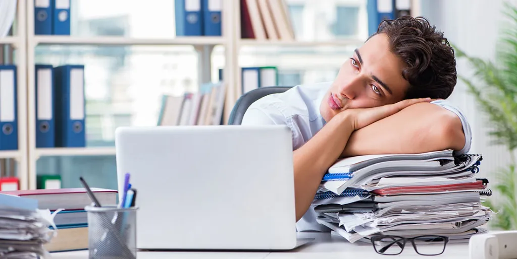 Failing executives also get lost from view